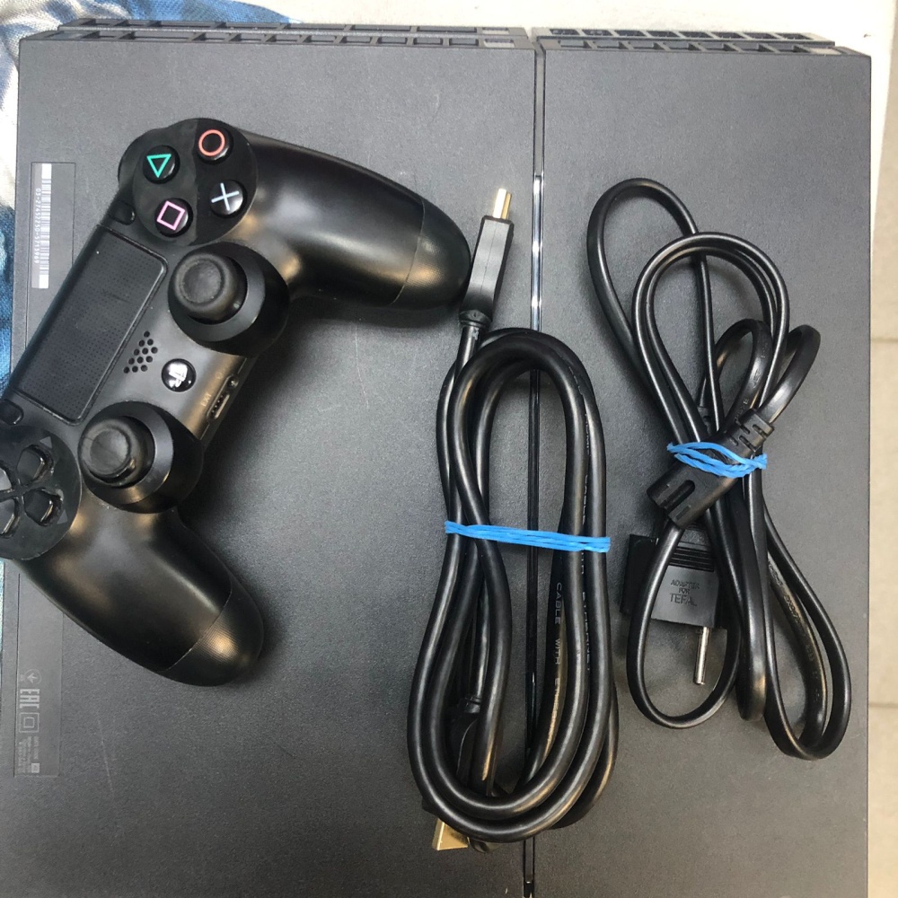 Игровая приставка Sony PlayStation 4 fat  500