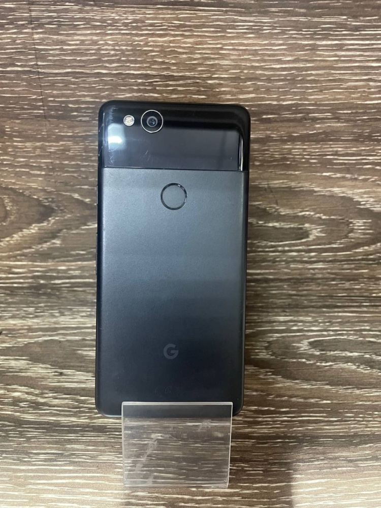 Мобильный телефон Google Pixel 2