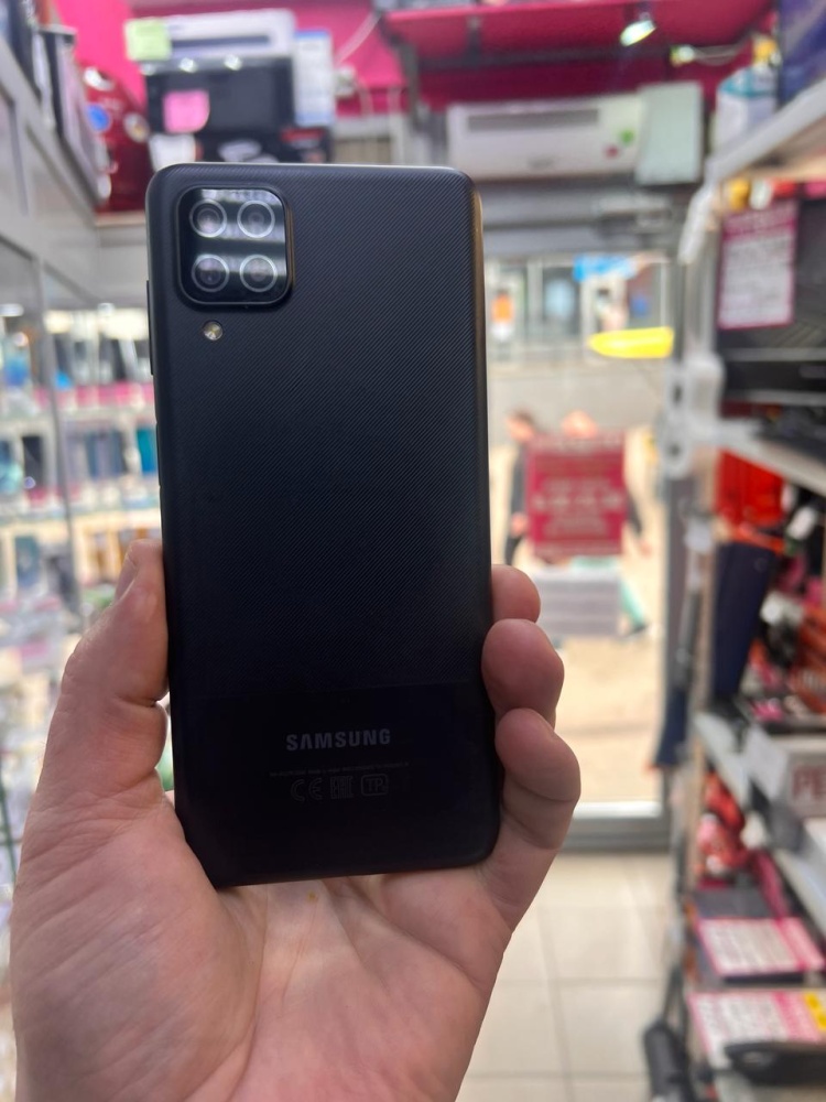 Смартфон Samsung A12 4/128