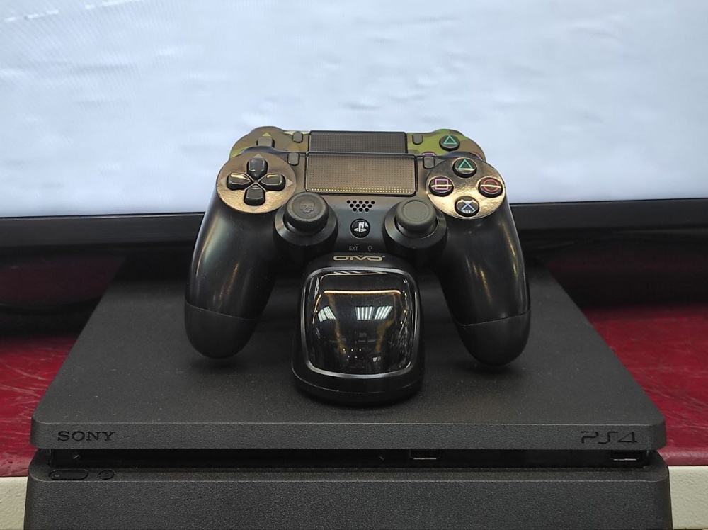 Игровая приставка Sony PlayStation 4 fat 500 гб
