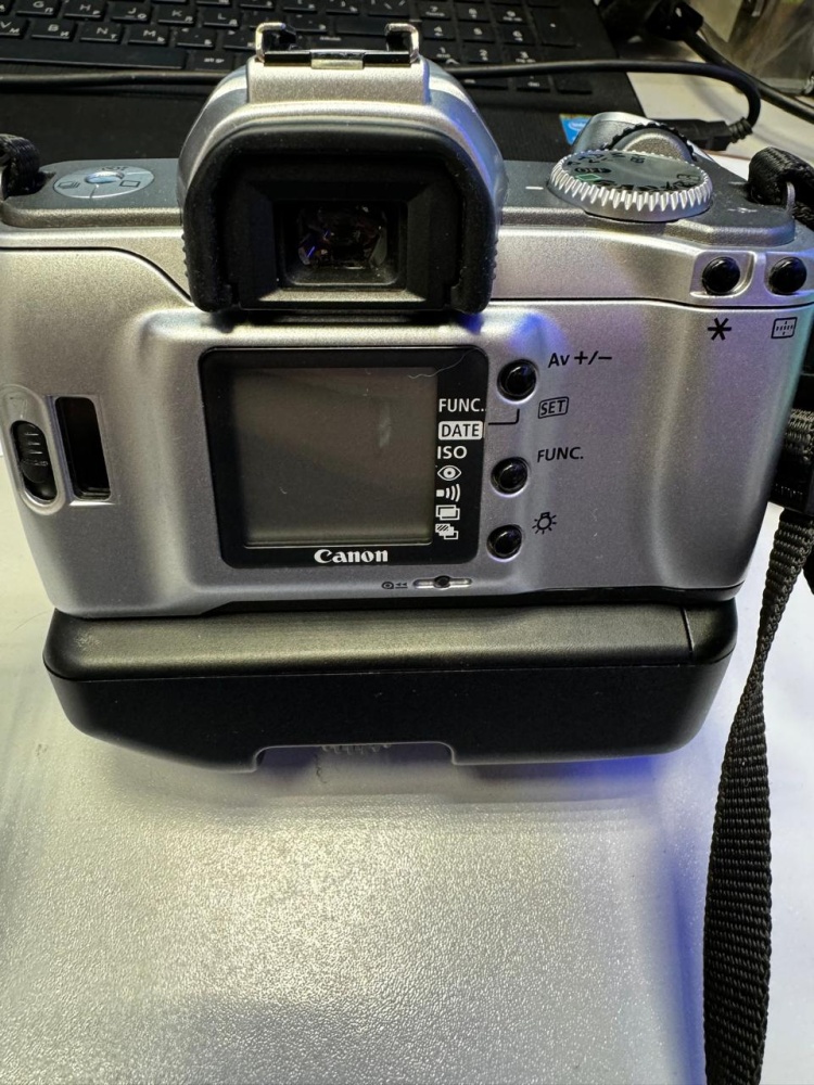 Фотоаппарат Canon EOS 300V