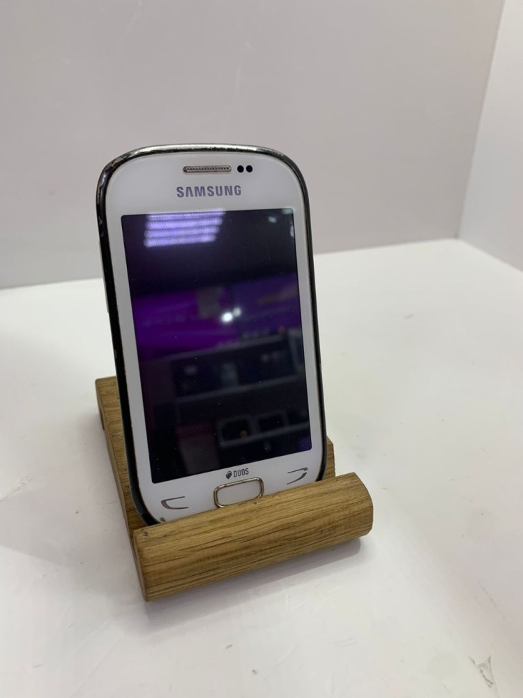 Смартфон Samsung S5229