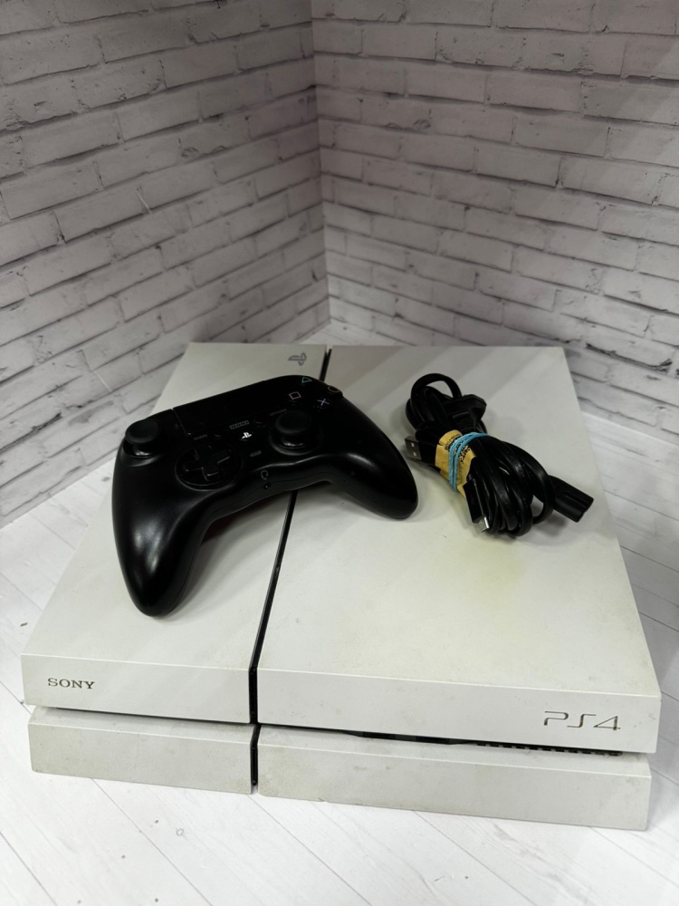 Игровая приставка Sony PlayStation 4 fat